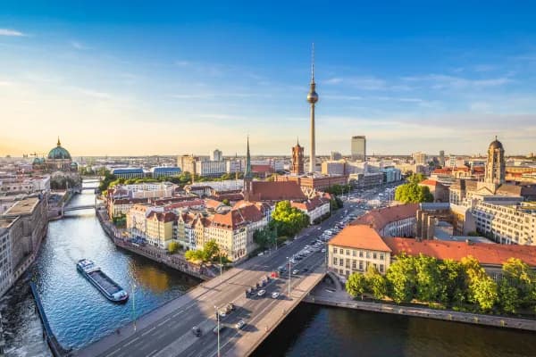 Skyline van Berlijn — wonen en werken in Duitsland